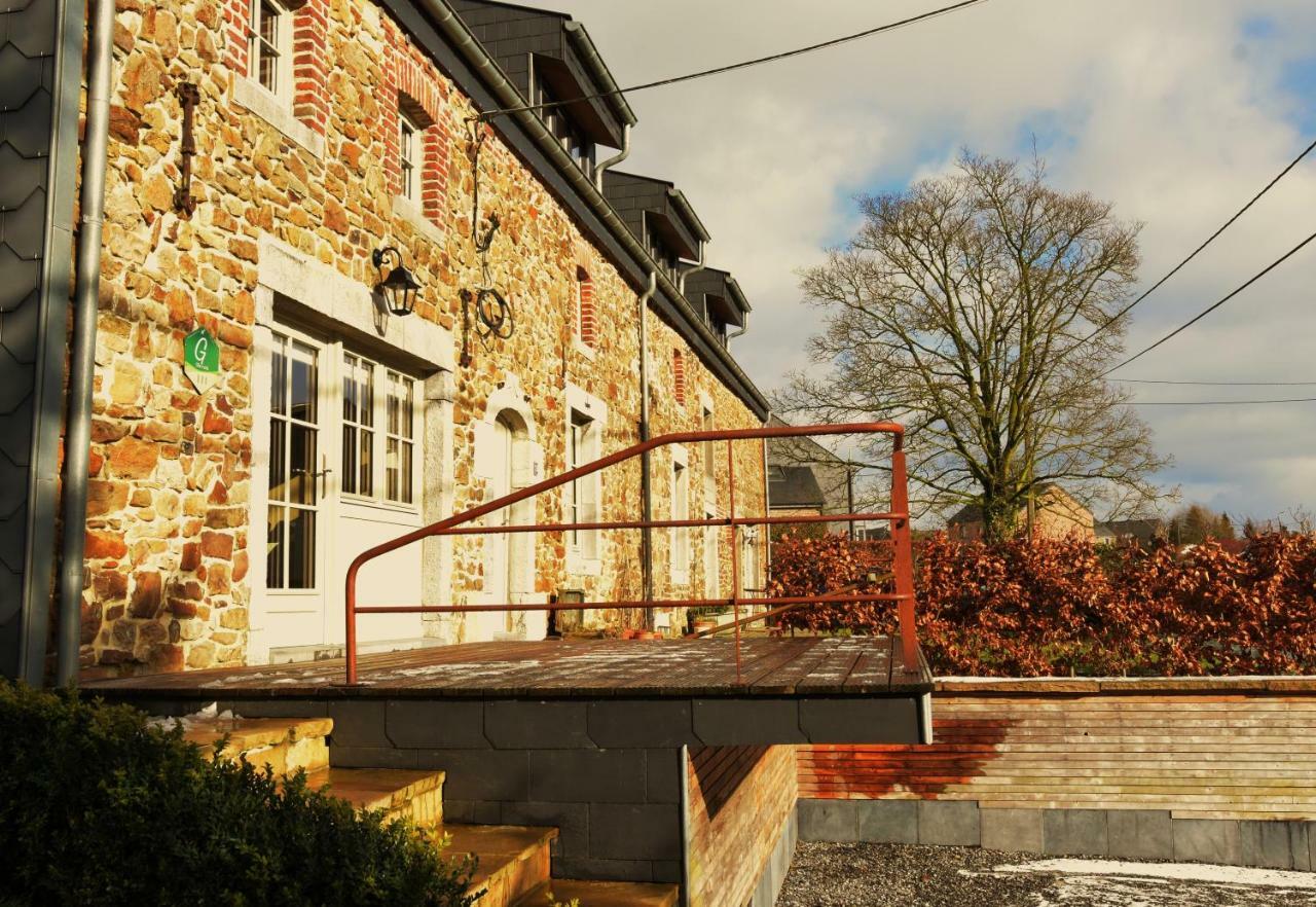 Les Houx De Mathieu Villa Engis Bagian luar foto